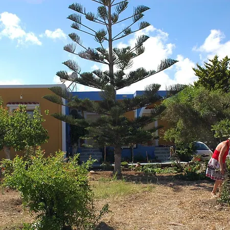 Country Aparthotel